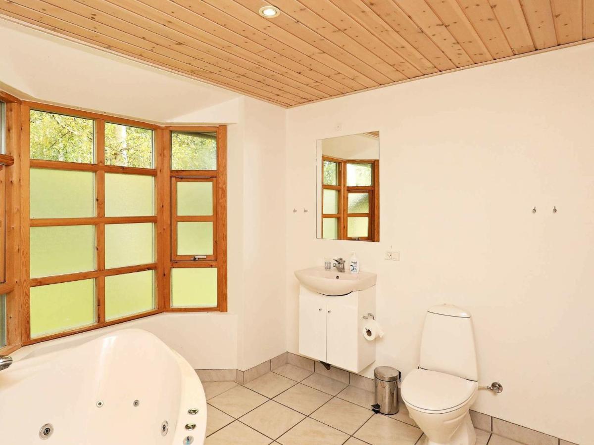 6 Person Holiday Home In L S Laeso Экстерьер фото